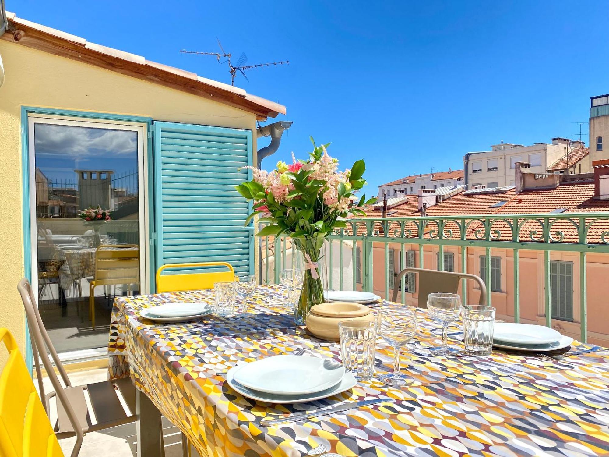 Luxury "Les Toits Du Soleil" - Magnifique Appartement Avec Terrasses Et Jacuzzi - Centre De Cannes - By Scls Locations المظهر الخارجي الصورة